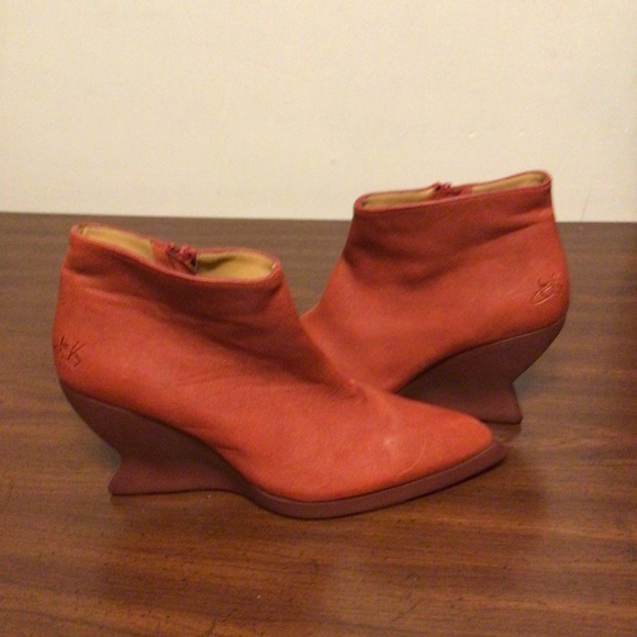 JOHN FLUEVOG RED LEATHER ANKLE BOOT SZ 10 - Picture 7 of 14